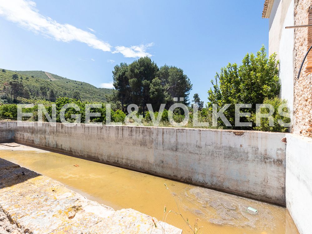 Finca rústica en venda en Montesa amb Aire condicionat, Calefacció i Jardí privat