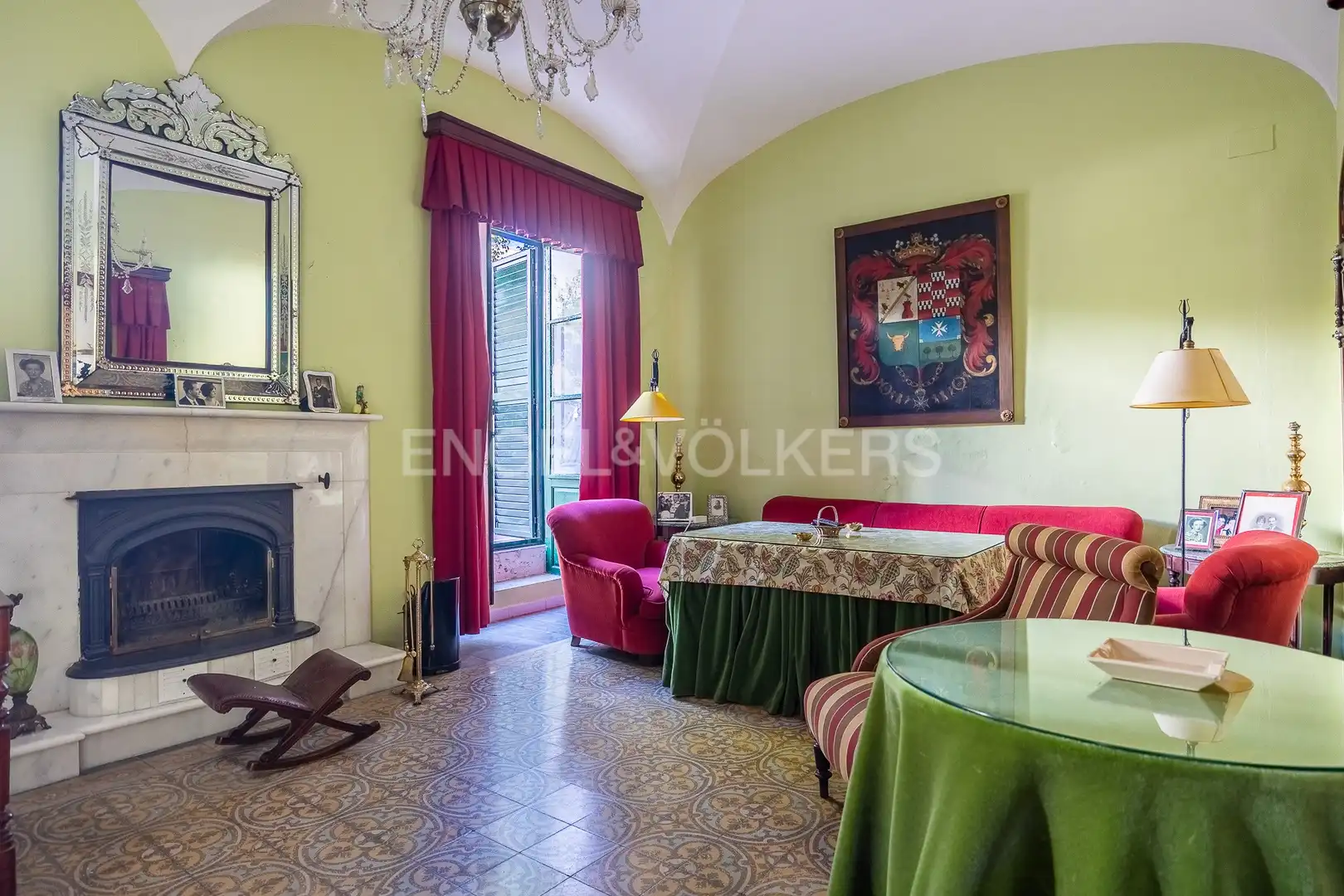 Sala de estar de Casa o chalet en venta en Fuente del Maestre con Calefacción, Jardín privado y Terraza