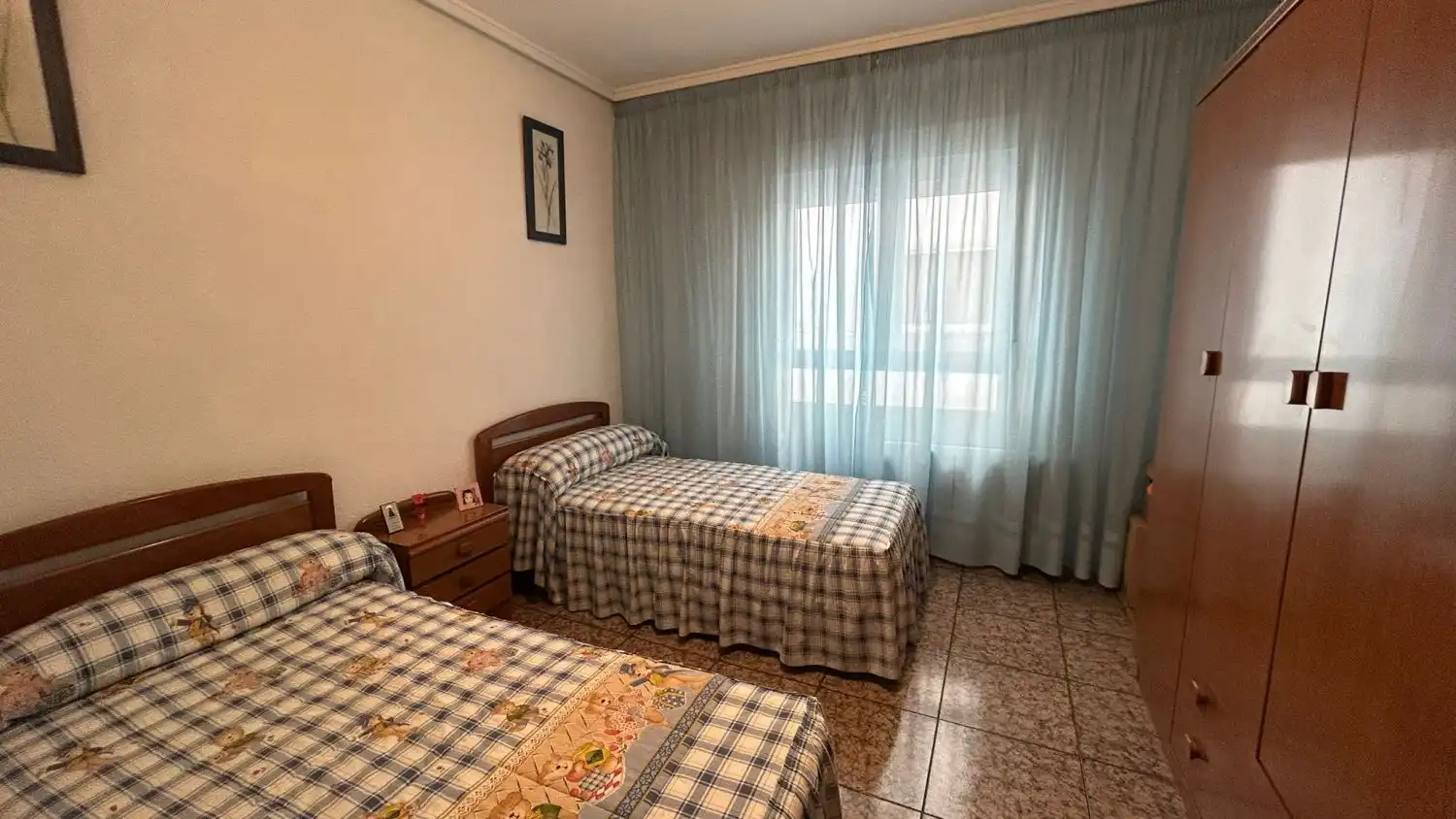 Schlafzimmer von Wohnung zum Verkauf in Albacete mit Klimaanlage, Heizung und Balkon