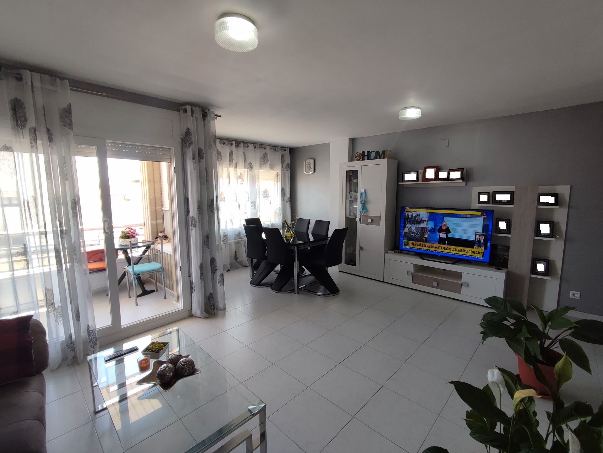 Living room of Flat for sale in Les Borges Blanques  with Heating, Furnished and Oven