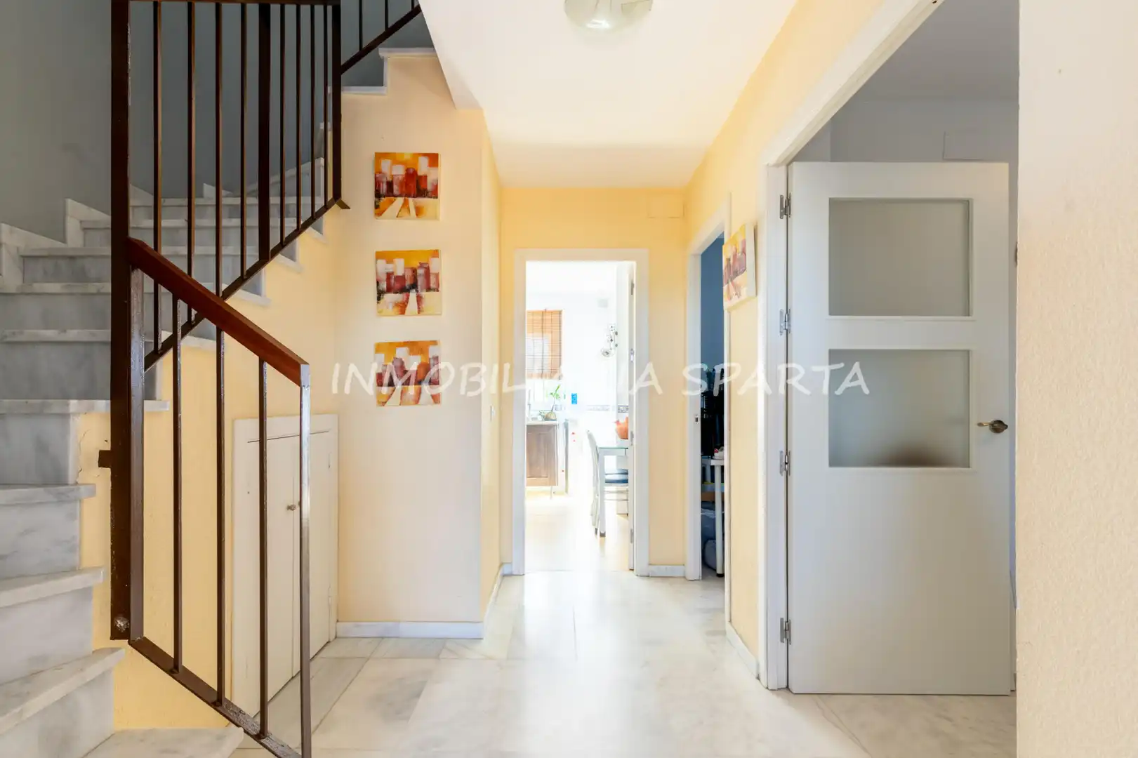 Detached homes for sale in Benacazón  with Air Conditioner, Heating and Oven
