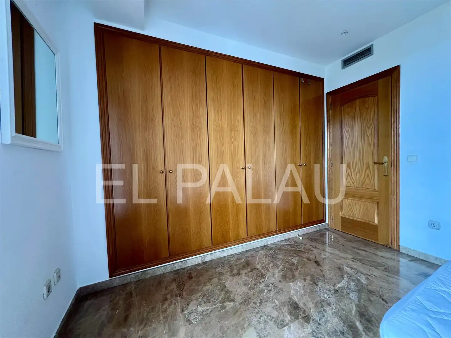 Ático en venta en Barrio de Benicalap