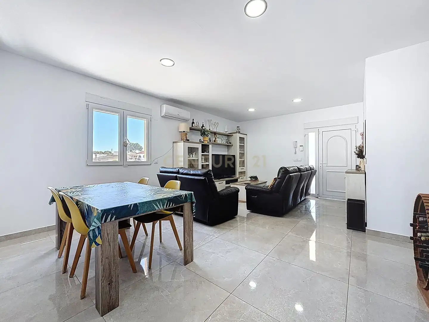 Sala de estar de Casa o chalet en venta en Torrevieja con Aire acondicionado, Trastero y Piscina