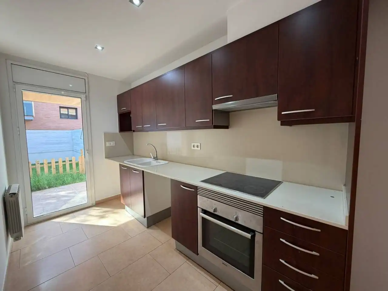 Kitchen of Detached homes for rent in Can Bassa