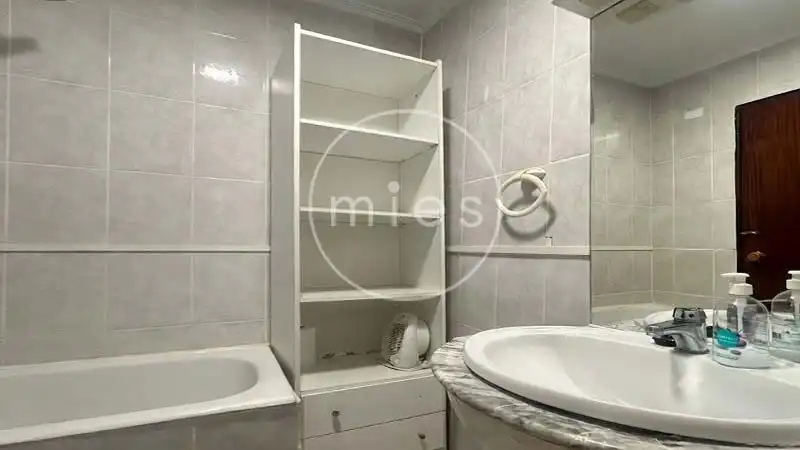 Bany de Casa o xalet en venda en Turís amb Aire condicionat, Jardí privat i Terrassa