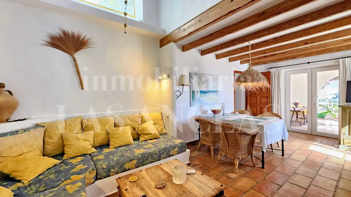 Sala d'estar de Casa o xalet en venda en Eivissa amb Aire condicionat, Terrassa i Traster