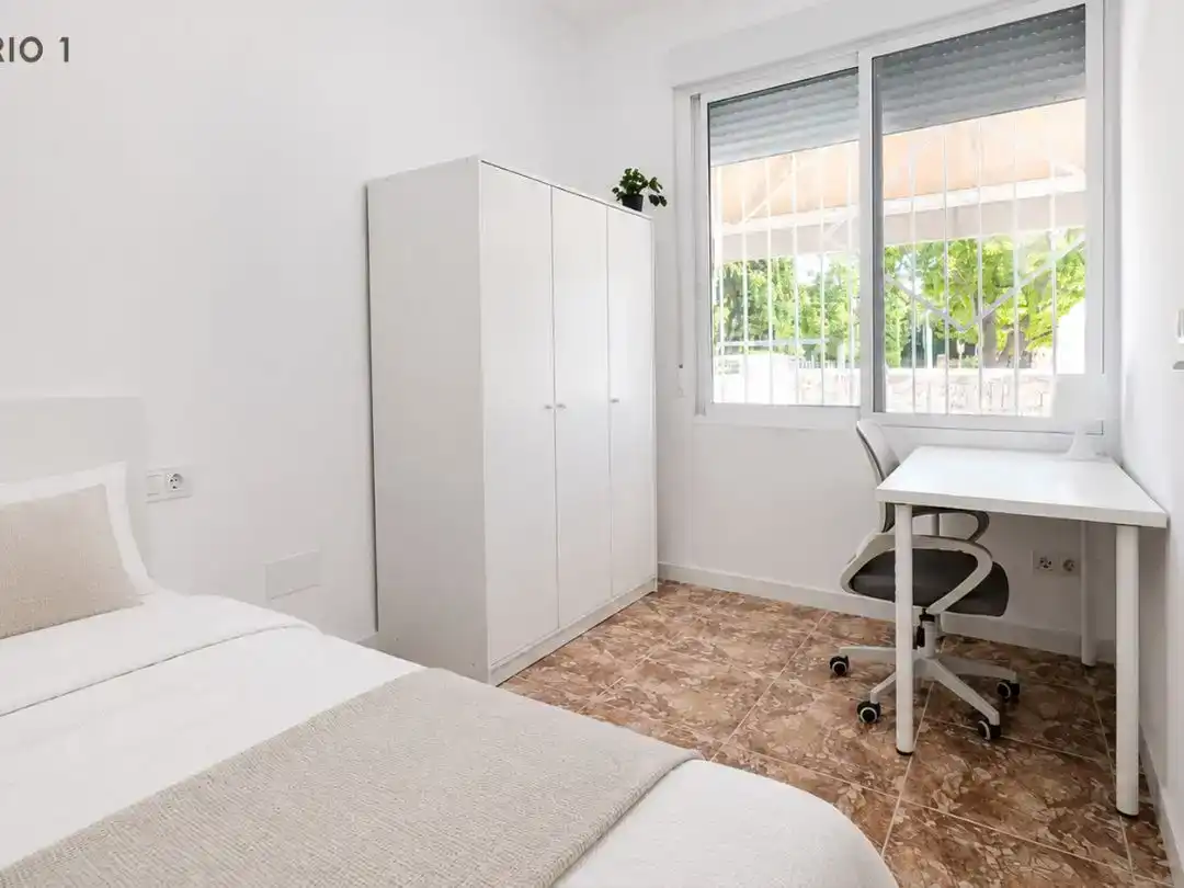 Schlafzimmer von Wohnung zur Miete in Cartagena mit Klimaanlage, Privatgarten und Möbliert