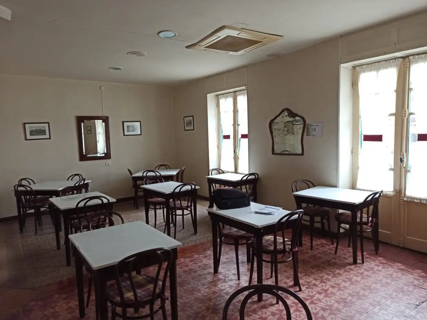 Local comercial en alquiler en Plaza AYUNTAMIENTO, imagen 4