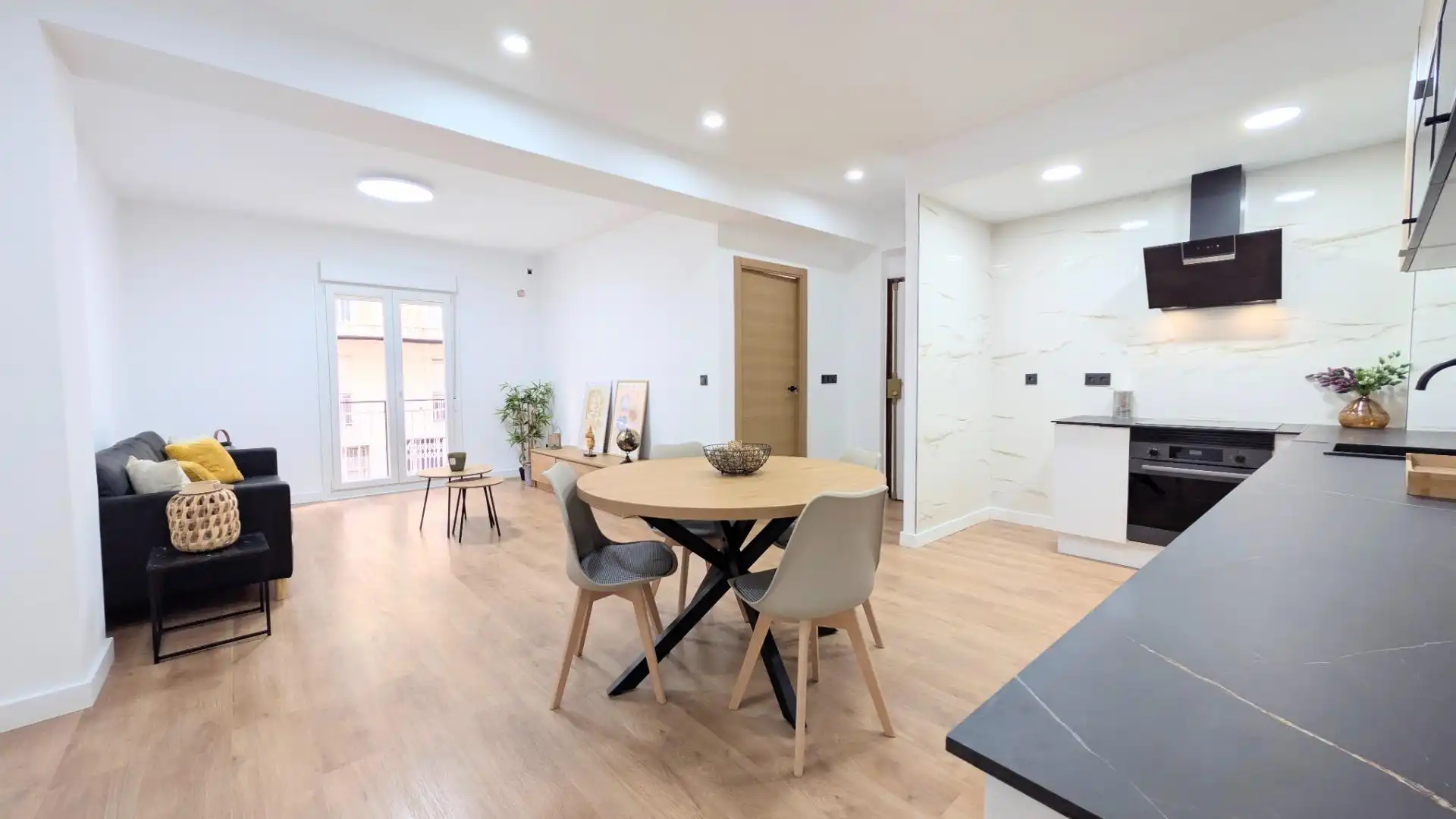 Dining room of Flat for sale in Elche / Elx  with Air Conditioner