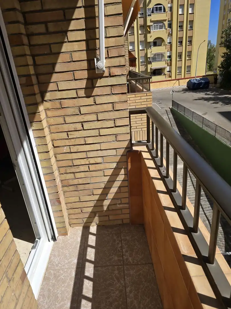 Balcony of Flat for sale in Algeciras
