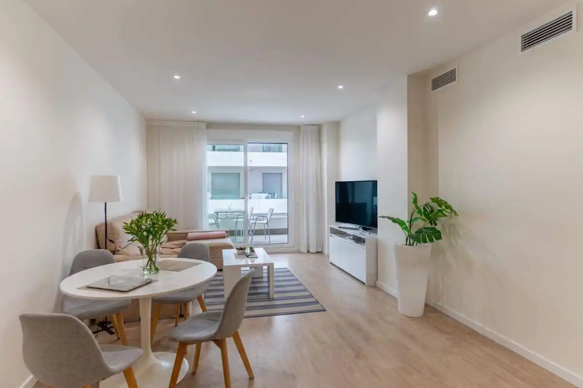 Sala d'estar de Àtic en venda en Marbella amb Aire condicionat, Terrassa i Moblat