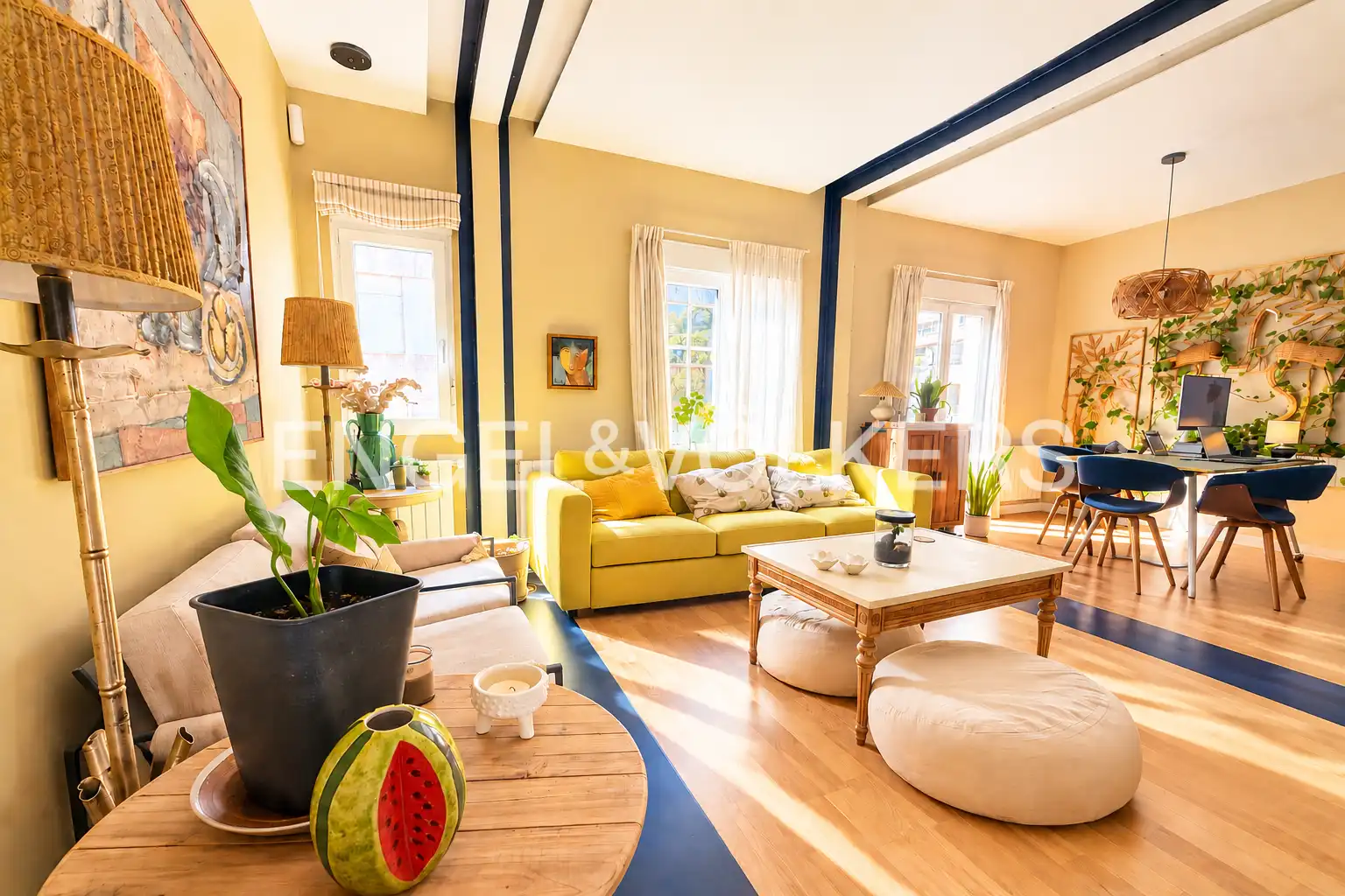 Sala de estar de Piso en venta en Madrid con Calefacción, Parquet y Balcón