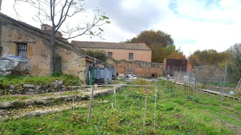 Foto 4 de Residencial en venta en Bernuy de Porreros, Segovia