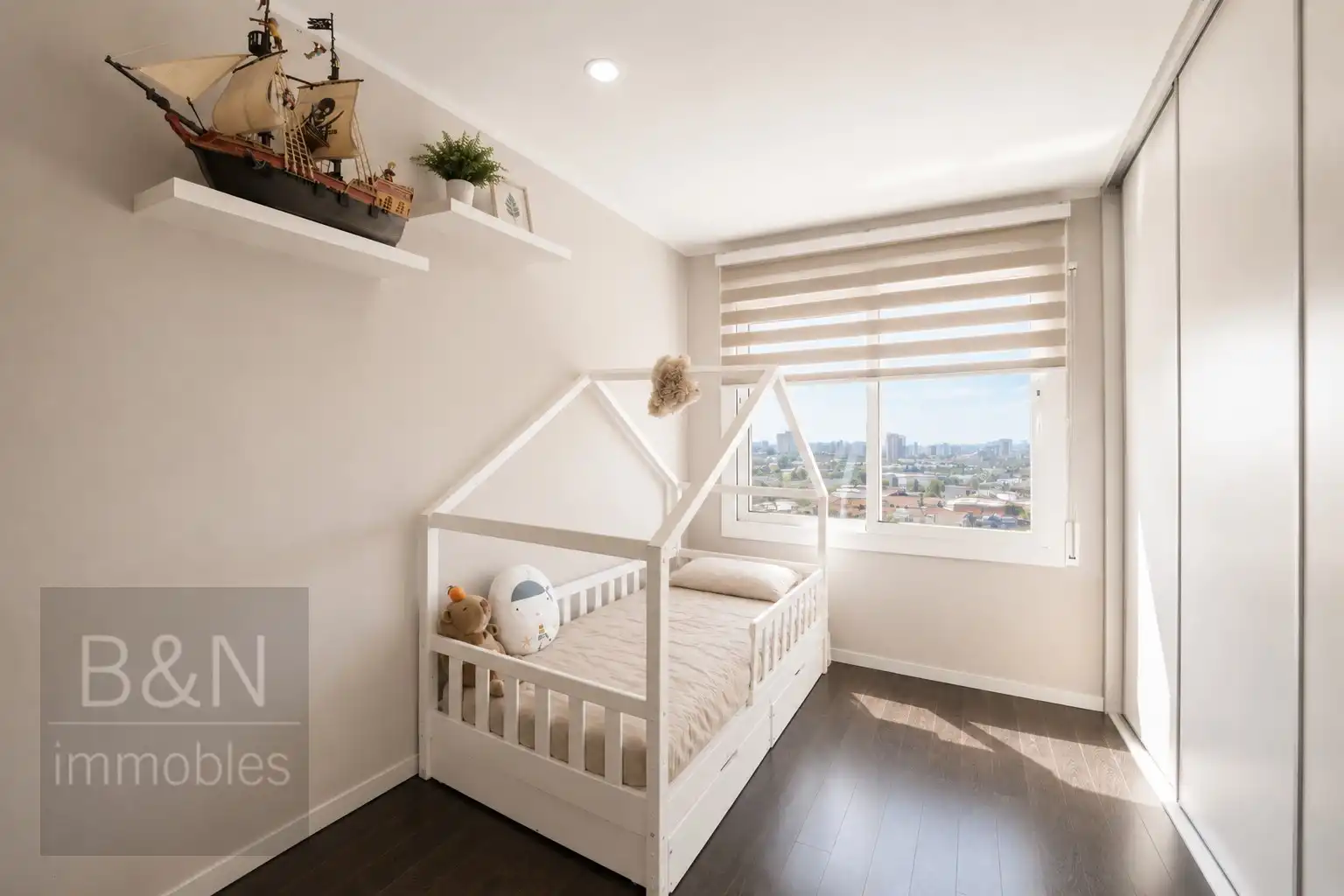 Habitación de Piso en venta en Terrassa con Aire acondicionado, Calefacción y Trastero