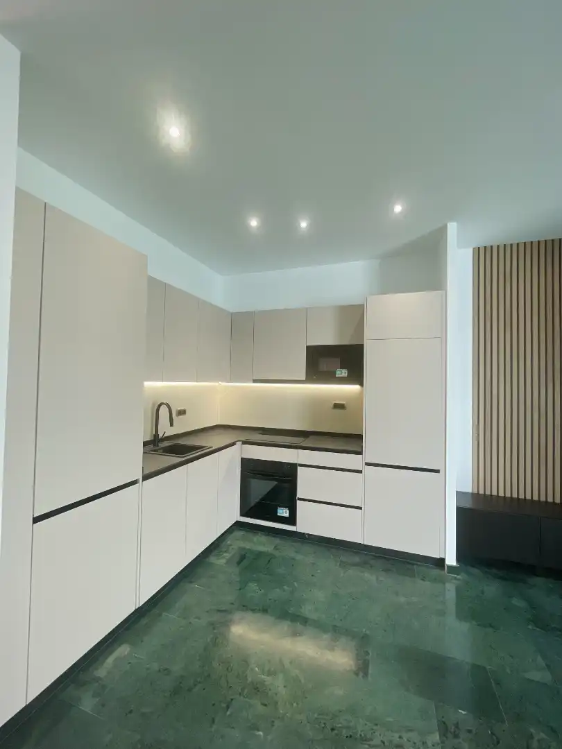 Cocina de Piso de alquiler en Coria del Río con Aire acondicionado, Terraza y Horno