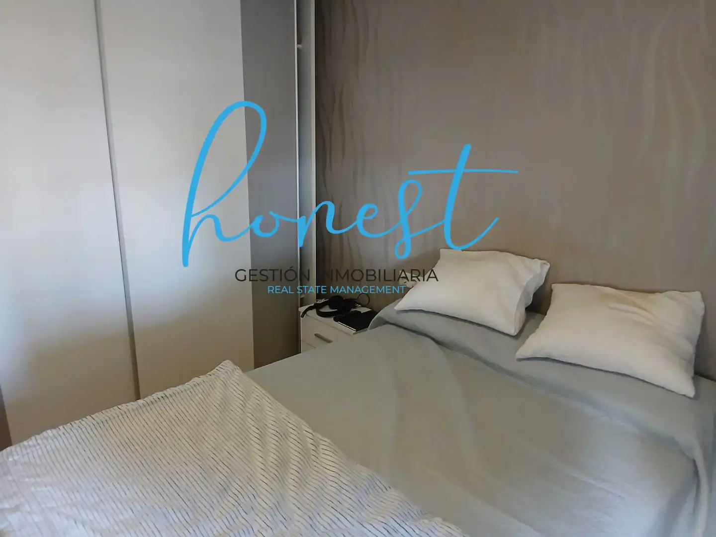 Bedroom of Flat for sale in Torremolinos  with Furnished