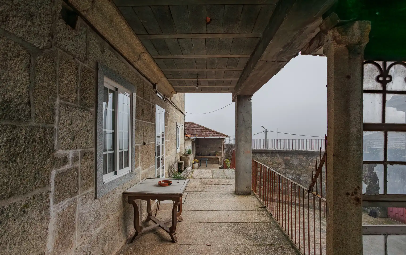 Vista exterior de Finca rústica en venda en Carballeda de Avia amb Moblat