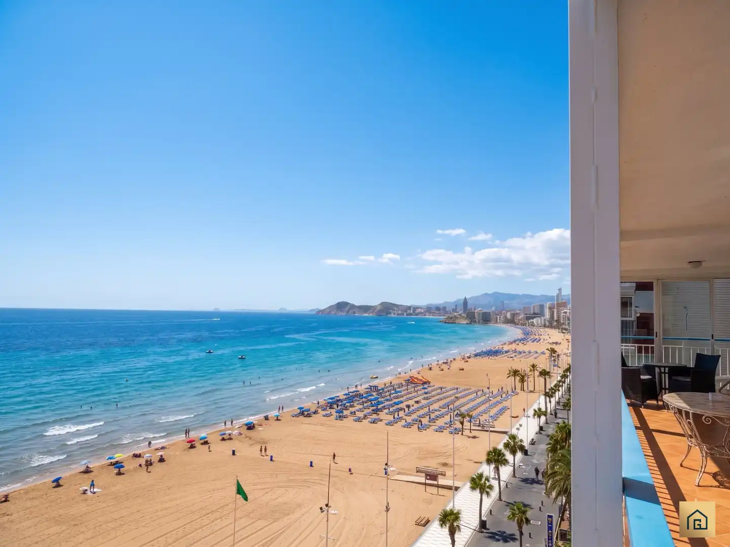 Habitación de Piso en venta en Benidorm con Terraza, Amueblado y Alarma