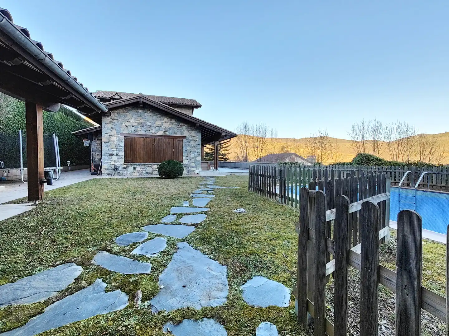 Garden of Houses for sale in Molló  with Heating, Private garden and Terrace
