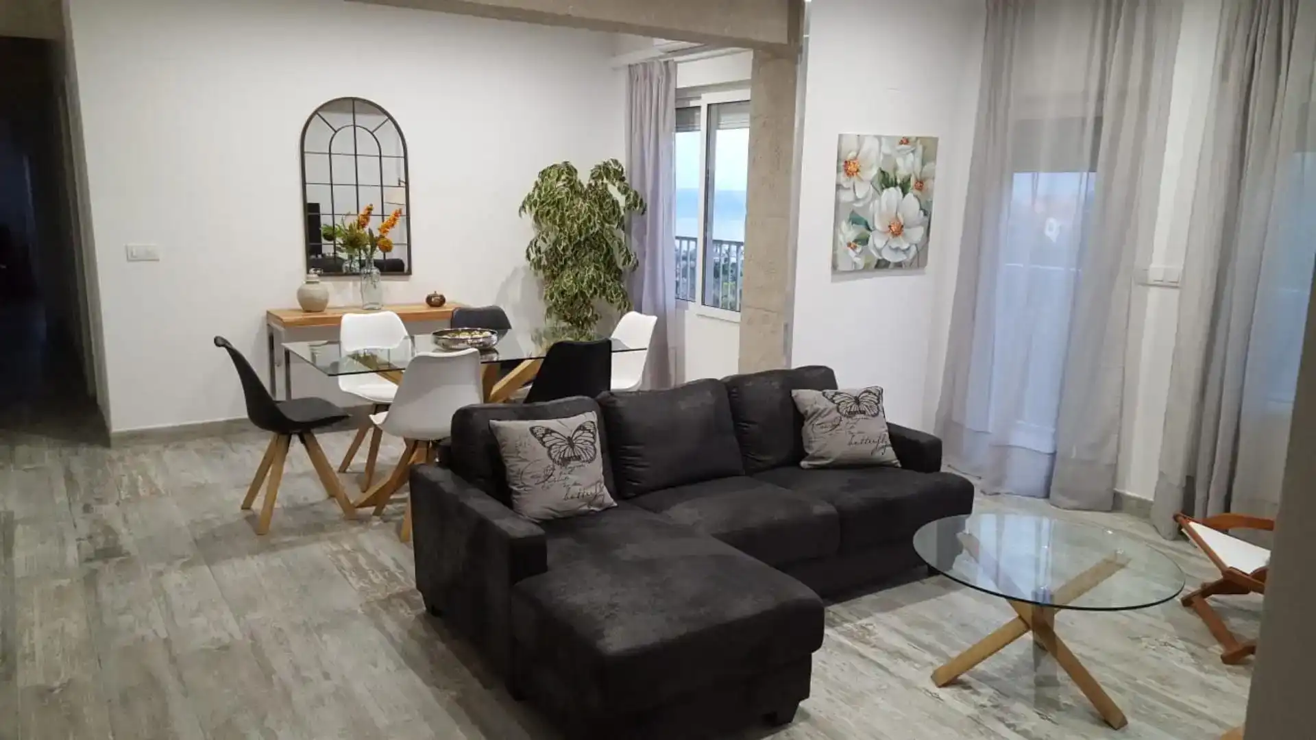Living room of Flat for sale in Dénia  with Air Conditioner, Storage room and Furnished