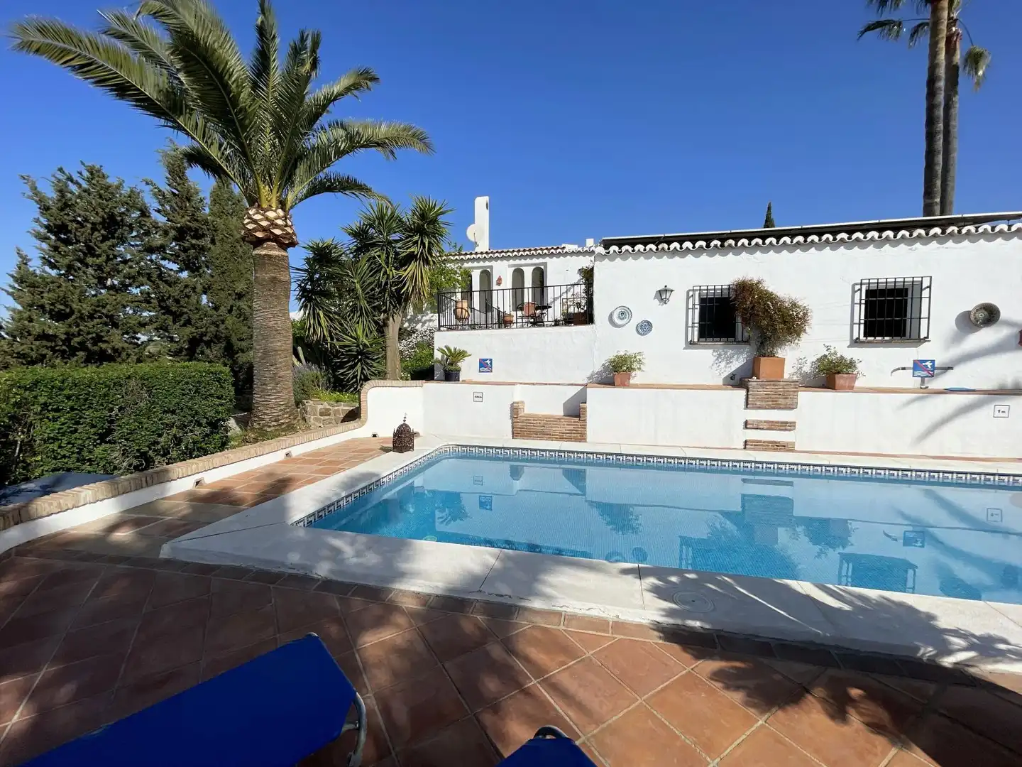 Außenansicht von Country house zum Verkauf in Villanueva de la Concepción mit Klimaanlage, Heizung und Privatgarten