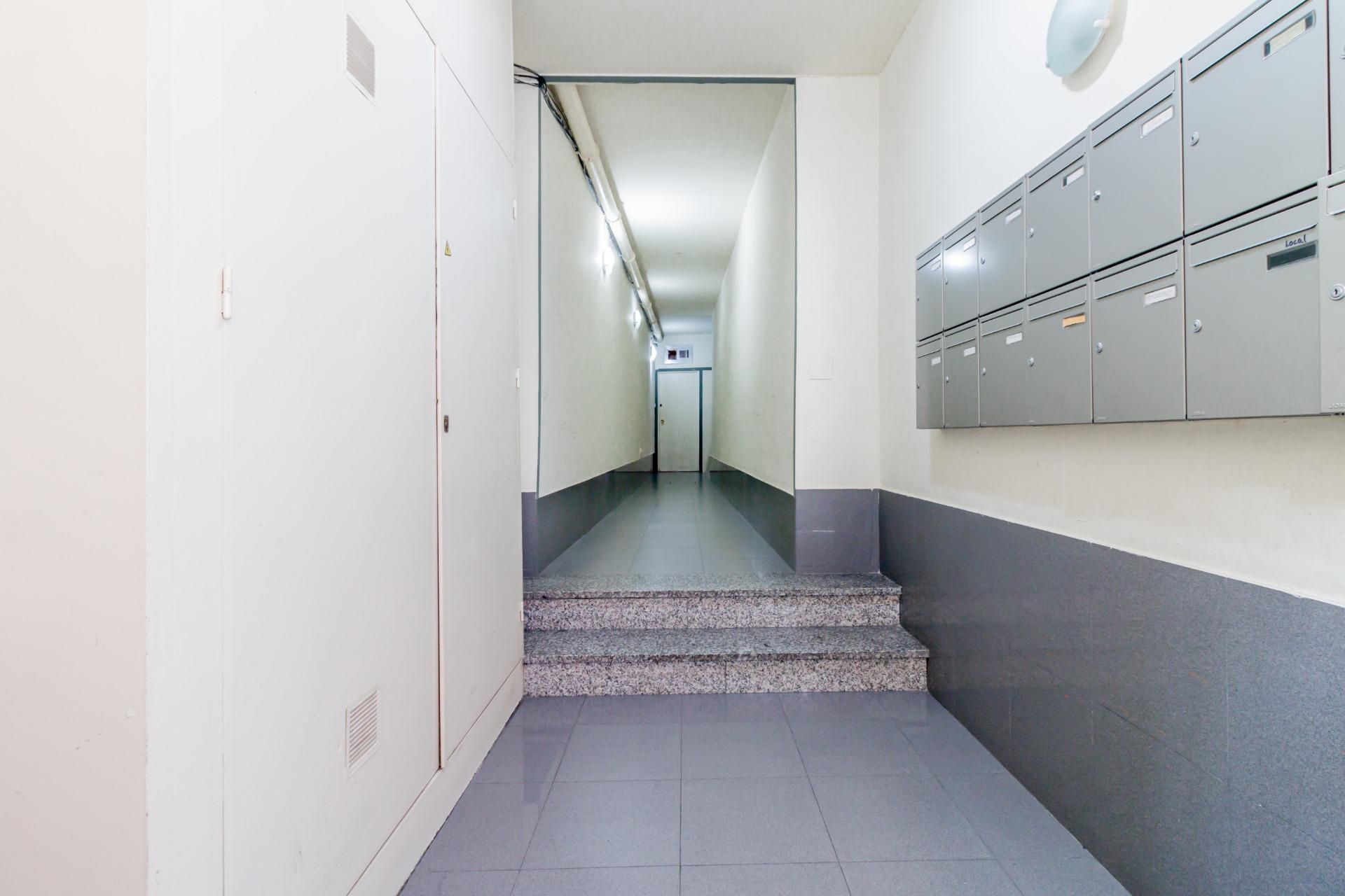 Study for sale in  Madrid Capital  with Air Conditioner