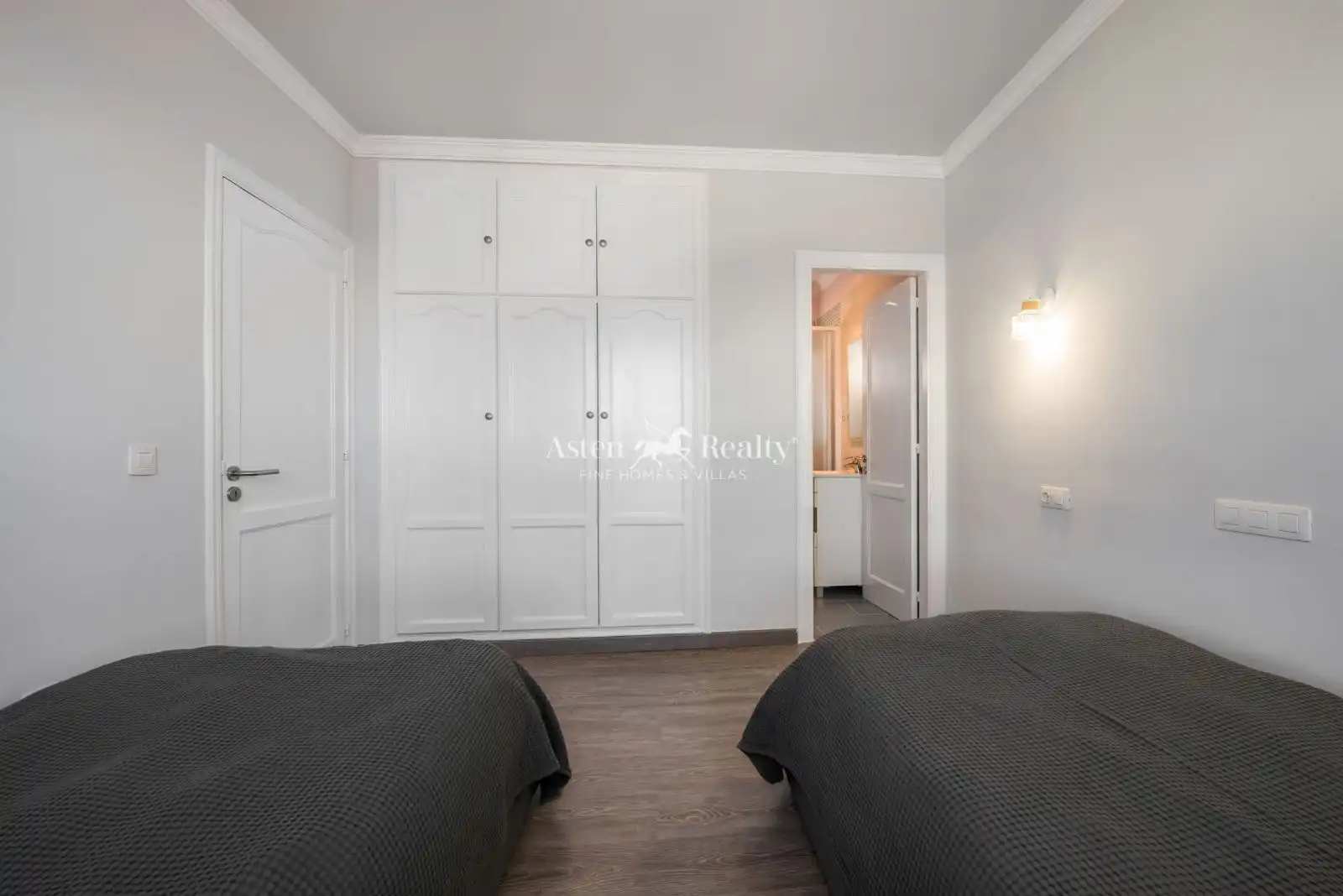 Casa a schiera con piscina in vendita a Europa, imagen 17