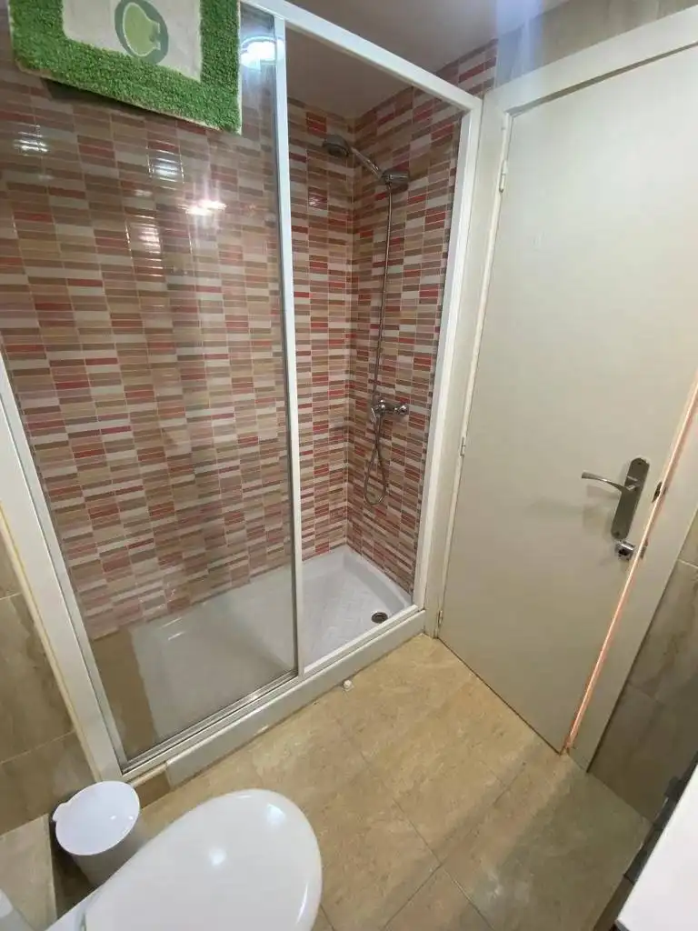 Bany de Apartament de lloguer en El Puig de Santa Maria amb Aire condicionat, Moblat i Piscina comunitària