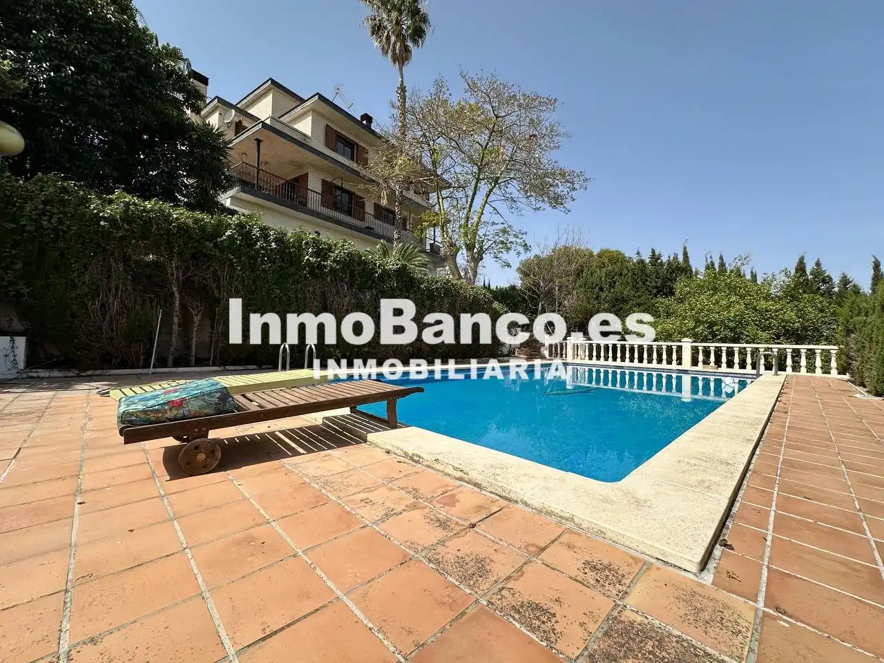 Vista exterior de Casa o chalet de alquiler en Chiva con Aire acondicionado, Calefacción y Jardín privado