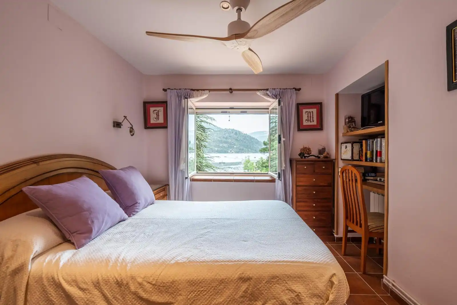Habitación de Finca rústica en venta en El Barraco  con Calefacción, Jardín privado y Terraza
