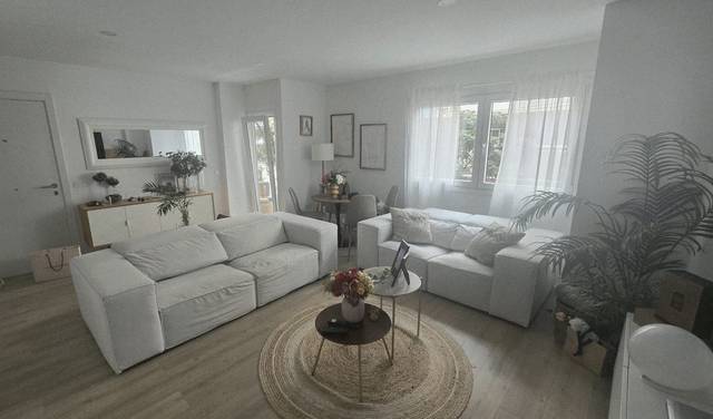 Piso en Venta en Duggi - Rambla - Los Hoteles