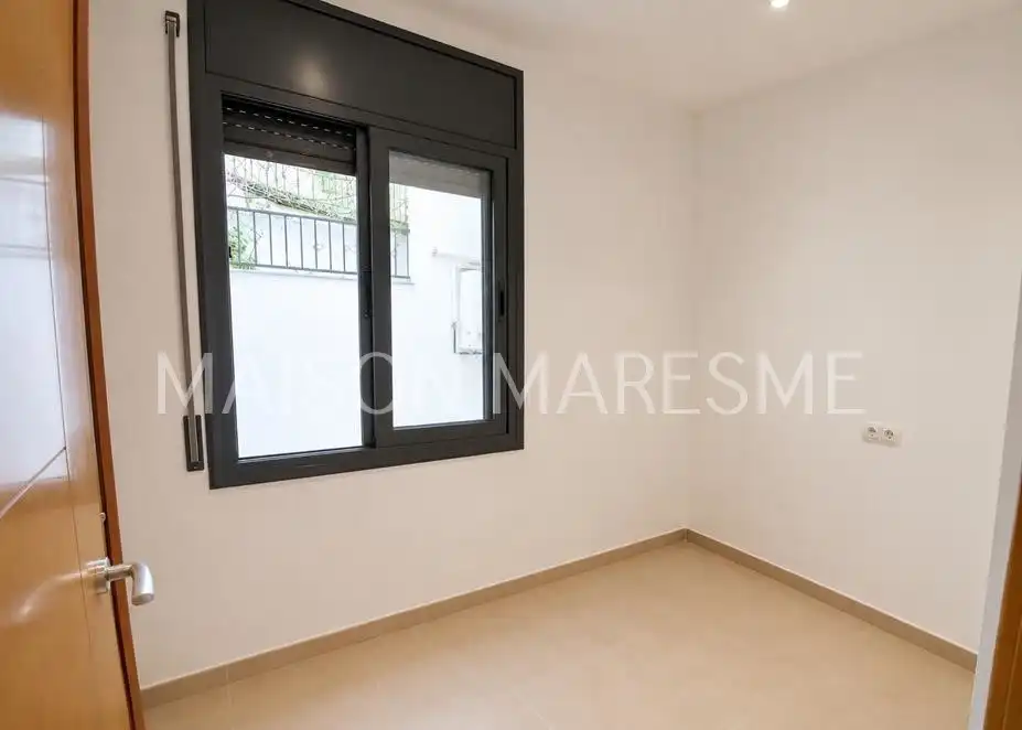 Piso en venta en Arenys de Mar con Calefacción y Horno