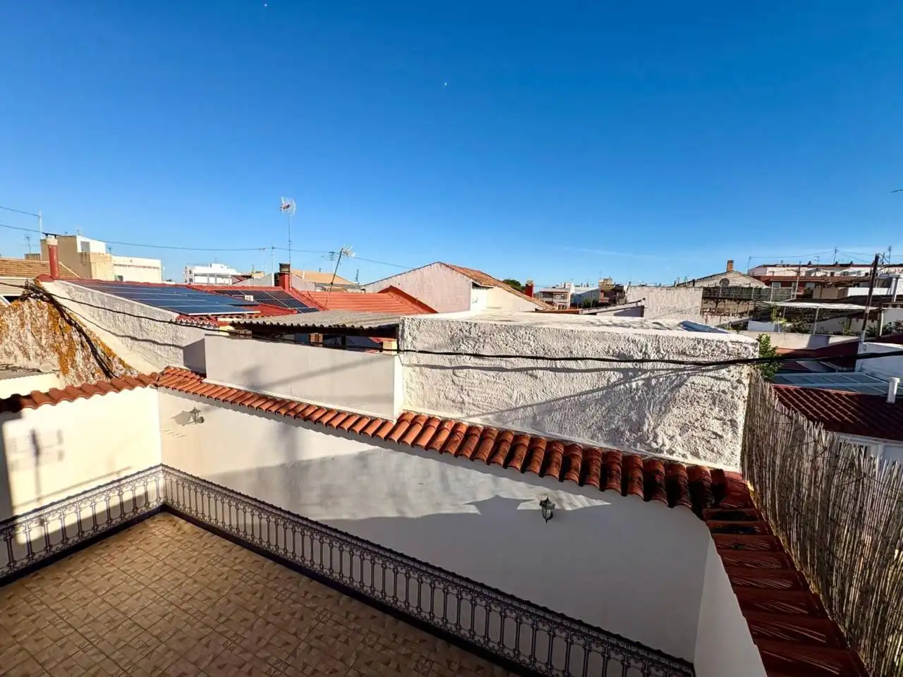Vista exterior de Casa o chalet en venta en San Gabriel - Palmeral - Urbanova