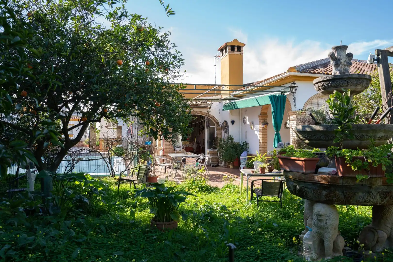 Terrace of Houses for sale in Gines  with Air Conditioner, Heating and Private garden
