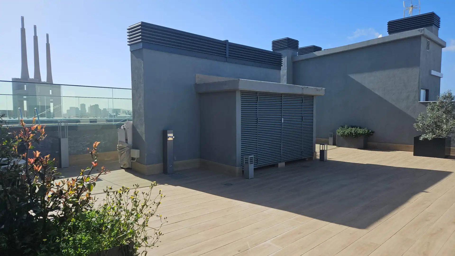 Terrace of Flat for rent in Badalona  with Air Conditioner, Furnished and Alarm
