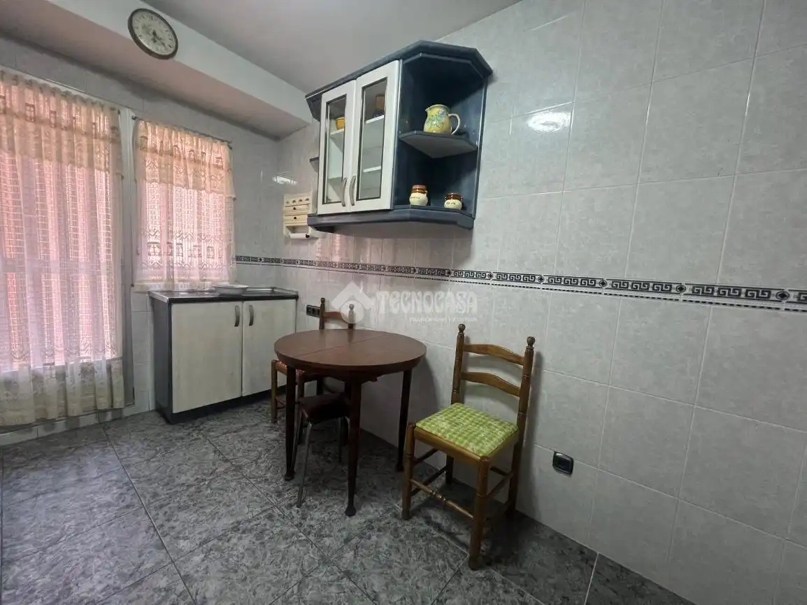 Cocina de Piso en venta en Zaragoza con Calefacción y Terraza