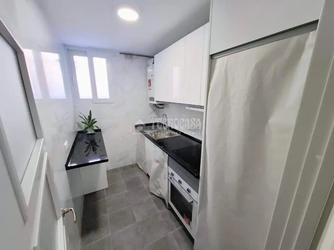 Cocina de Piso en venta en Madrid con Calefacción