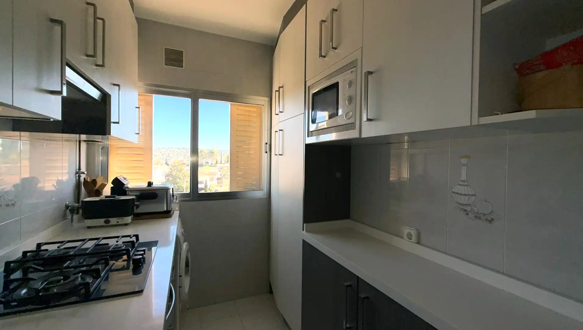 Cocina de Piso en venta en Aldea del Fresno con Aire acondicionado, Terraza y Amueblado