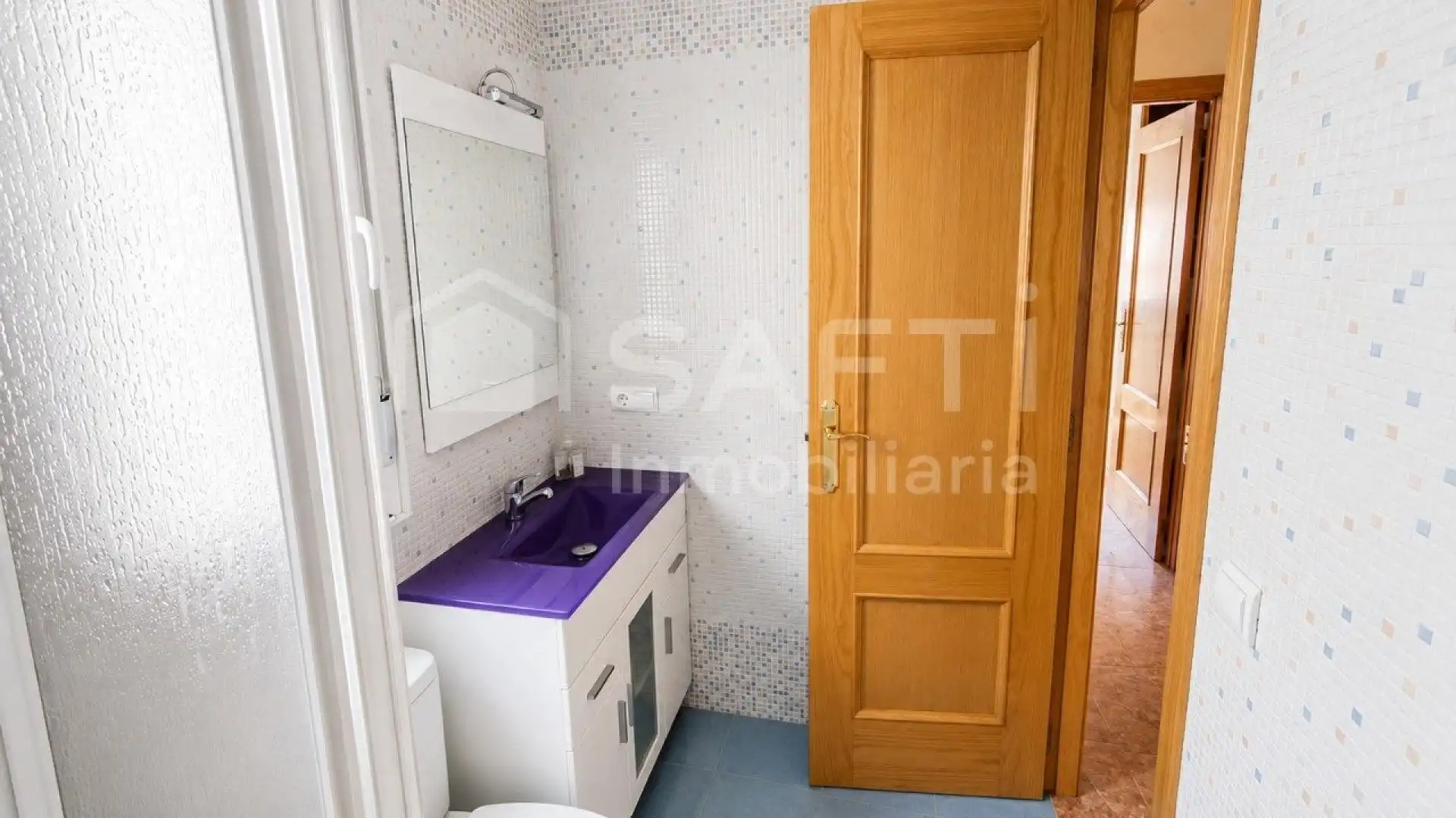Bathroom of Flat for sale in Vitigudino  with Heating, Terrace and Balcony