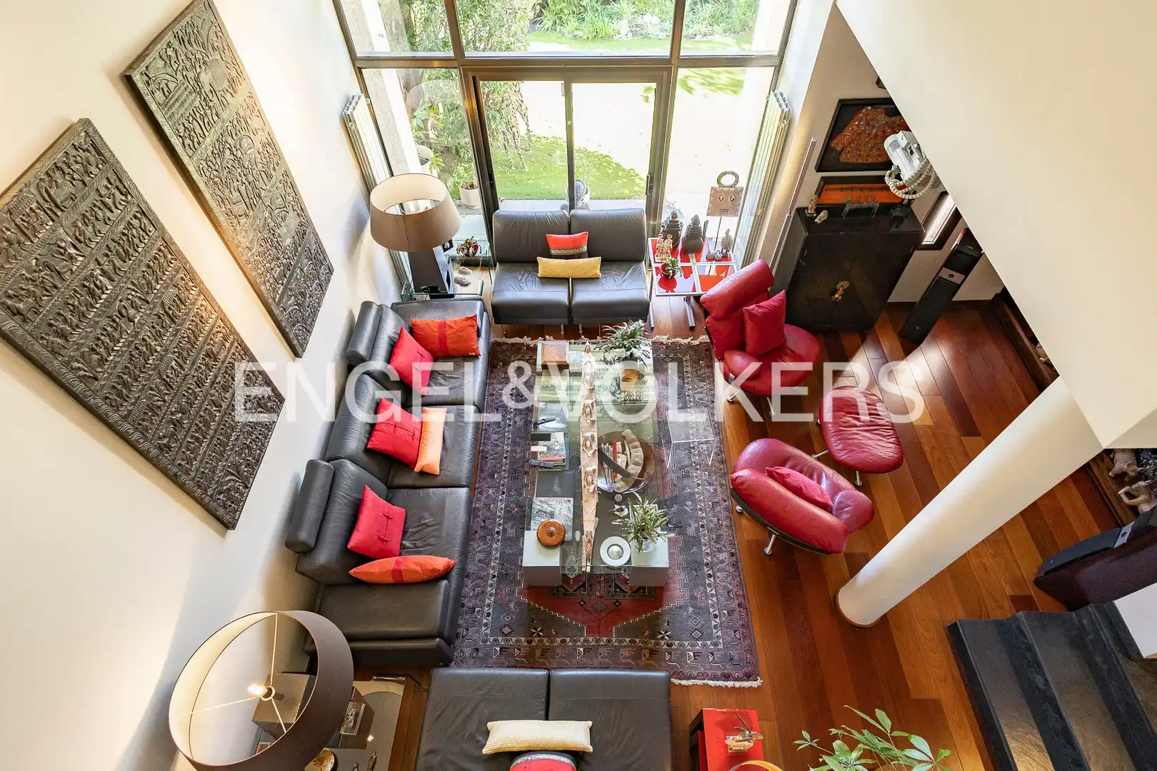 Casa con balcón en venta en La Miranda