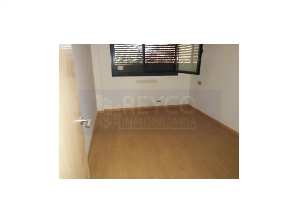 Schlafzimmer von Wohnung zum Verkauf in Huércanos mit Schwimmbad