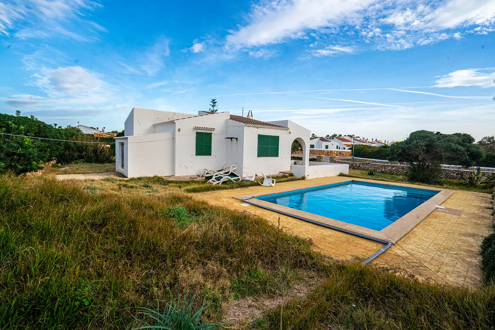 Villa mit Pool zum Verkauf in Cala Blanca