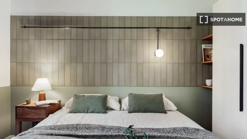 Habitación de Piso de alquiler en Barcelona con Aire acondicionado, Calefacción y Amueblado