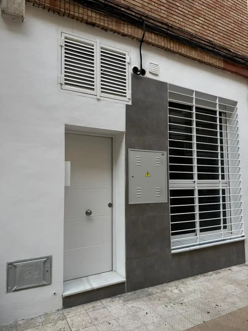Exterior view of Flat for rent in Córdoba  with Air Conditioner, Heating and Balcony