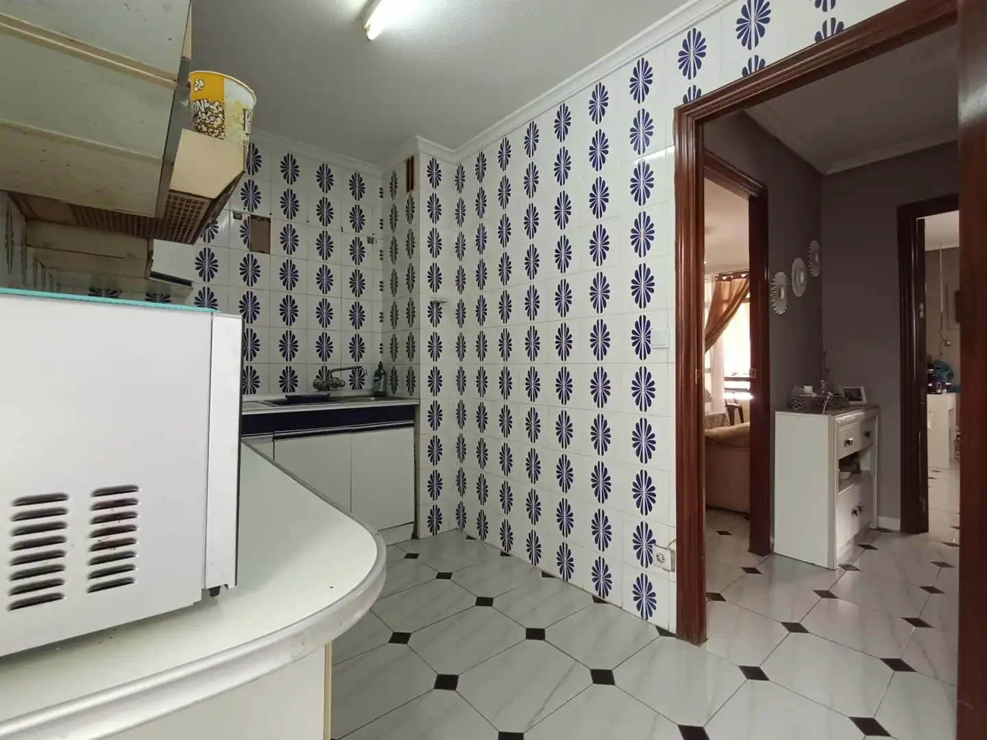 Küche von Wohnung zum Verkauf in Córdoba mit Klimaanlage und Terrasse