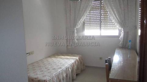 Foto 4 de Piso de alquiler en San Luis, Almería