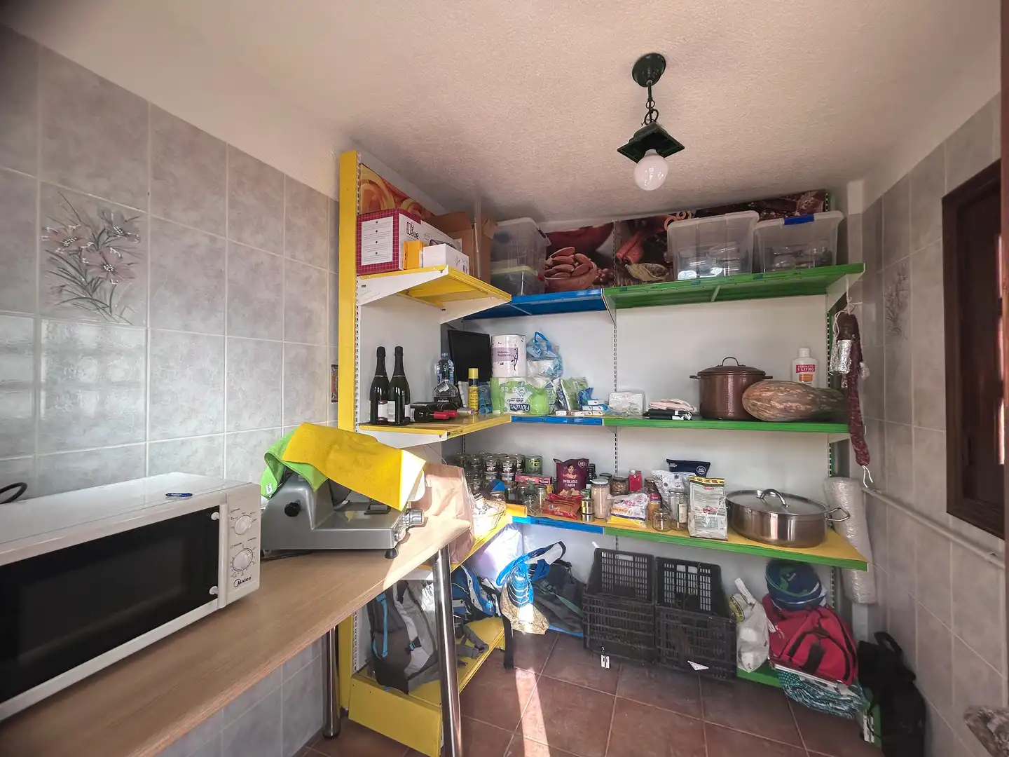 Cuina de Casa o xalet en venda en Granadilla de Abona amb Terrassa, Traster i Rentadora