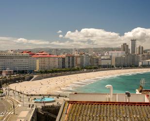Vista exterior de Àtic en venda en A Coruña Capital  amb Calefacció