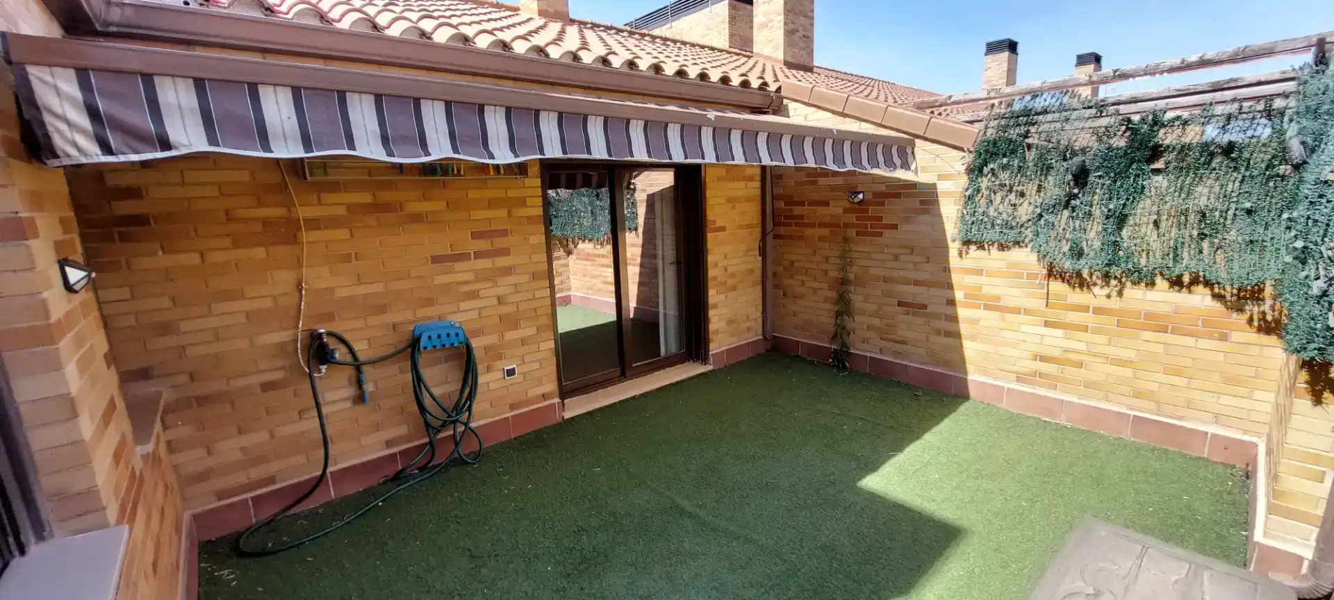 Terrassa de Àtic en venda en Seseña amb Aire condicionat, Piscina i Balcó