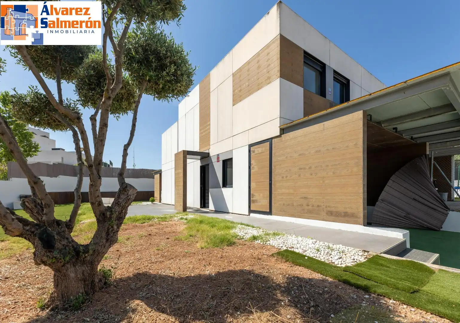 Exterior view of Detached homes for sale in Albolote  with Air Conditioner, Heating and Private garden